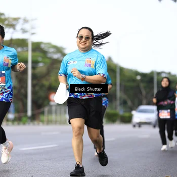 Runner Photo 7754957