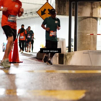 Runner Photo 7754970