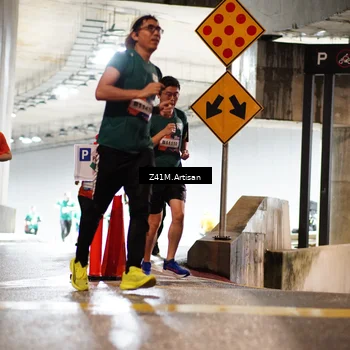 Runner Photo 7754998