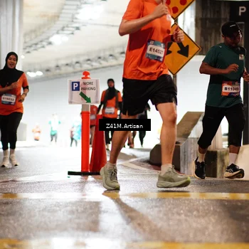 Runner Photo 7755002