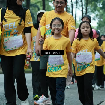 Runner Photo 7755024