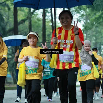 Runner Photo 7755028