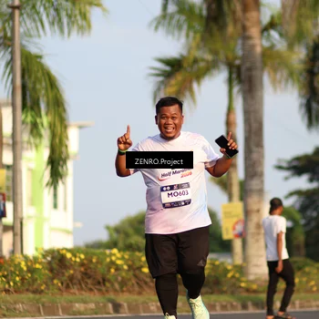 Runner Photo 7755038