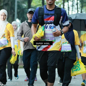 Runner Photo 7755081