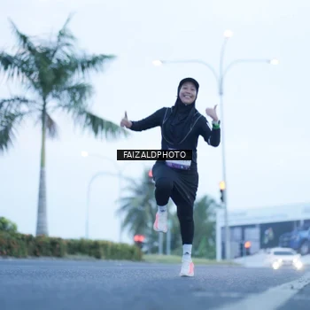 Runner Photo 7755082