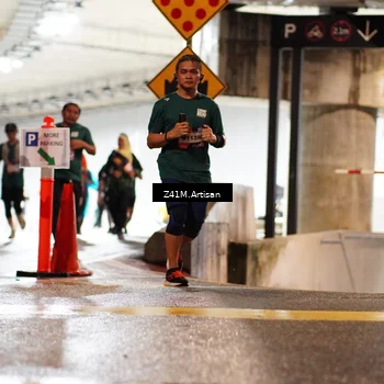Runner Photo 7755094