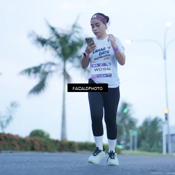 Runner Photo 7755109