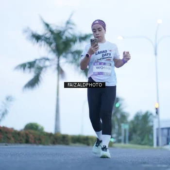 Runner Photo 7755118