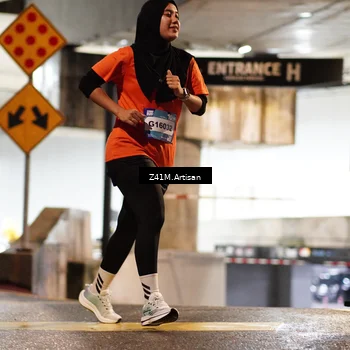 Runner Photo 7755121