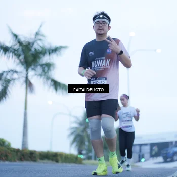 Runner Photo 7755124