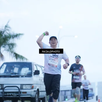 Runner Photo 7755132