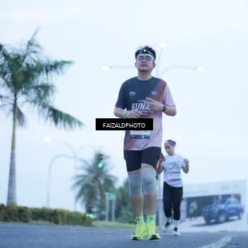 Runner Photo 7755136