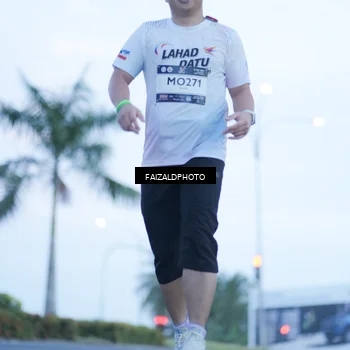 Runner Photo 7755137