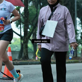 Runner Photo 7755165