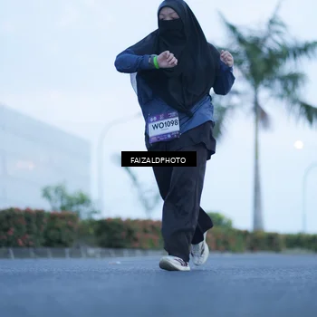 Runner Photo 7755168
