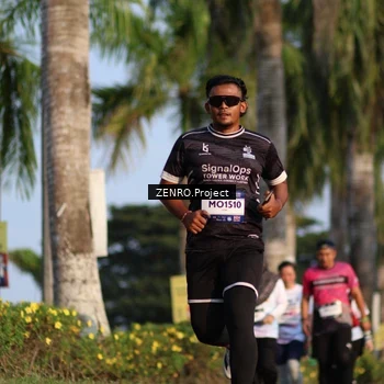 Runner Photo 7755169