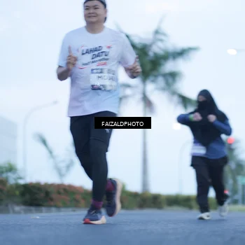 Runner Photo 7755181