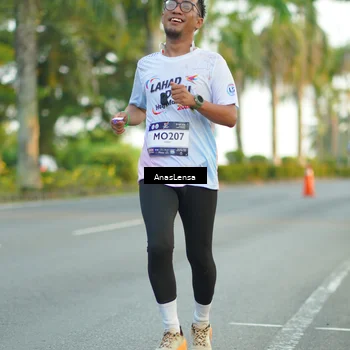 Runner Photo 7755196