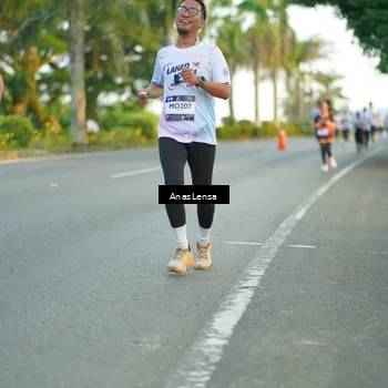 Runner Photo 7755205