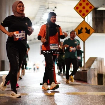 Runner Photo 7755208