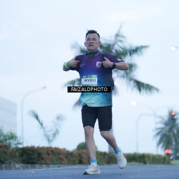 Runner Photo 7755219