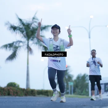 Runner Photo 7755229