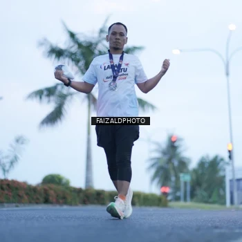 Runner Photo 7755235