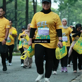 Runner Photo 7755249