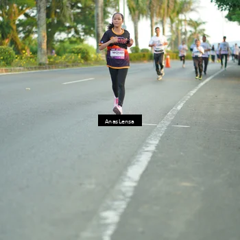 Runner Photo 7755252