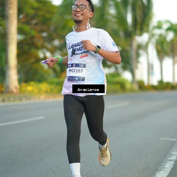 Runner Photo 7755264