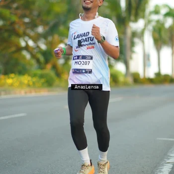 Runner Photo 7755269