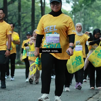Runner Photo 7755271