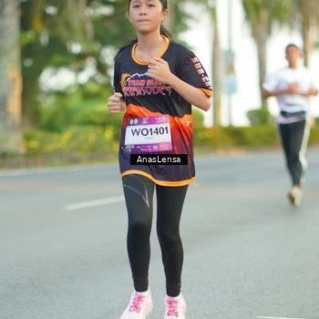 Runner Photo 7755281