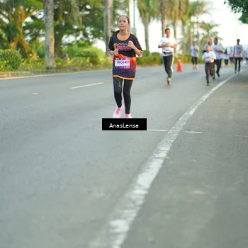 Runner Photo 7755283
