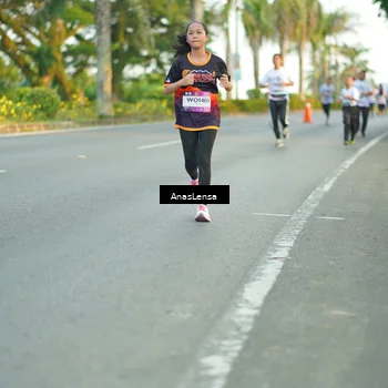 Runner Photo 7755286
