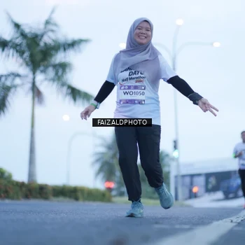 Runner Photo 7755297