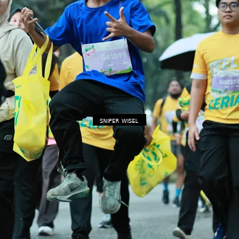 Runner Photo 7755327