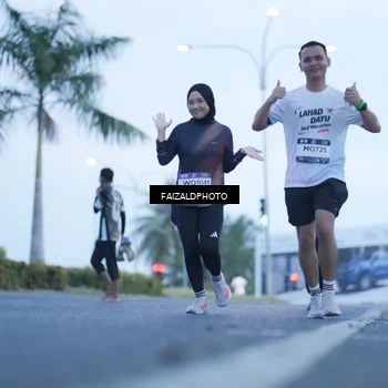 Runner Photo 7755334