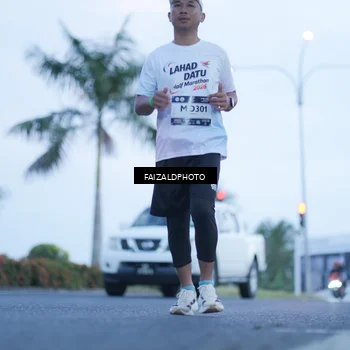 Runner Photo 7755365