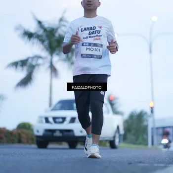 Runner Photo 7755369