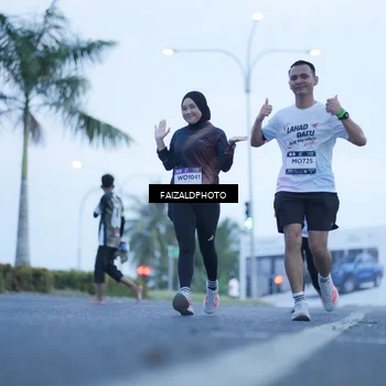 Runner Photo 7755384