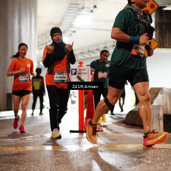 Runner Photo 7755393