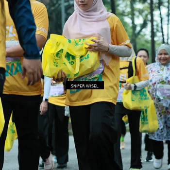 Runner Photo 7755414