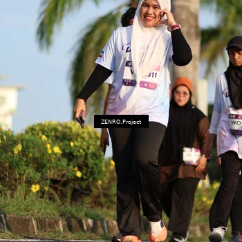 Runner Photo 7755419