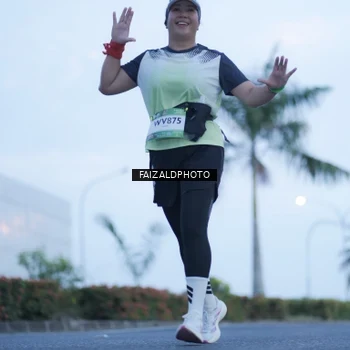 Runner Photo 7755450