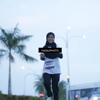 Runner Photo 7755482