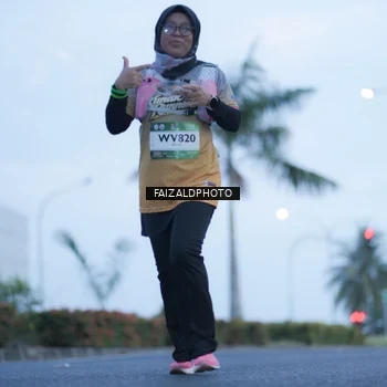 Runner Photo 7755517