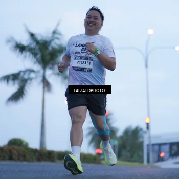 Runner Photo 7755537