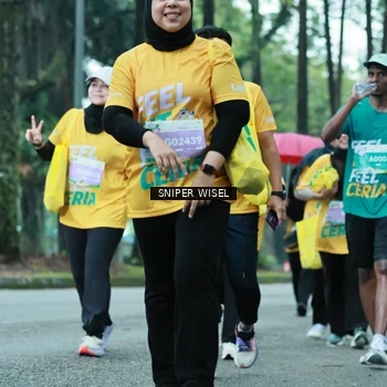 Runner Photo 7755542
