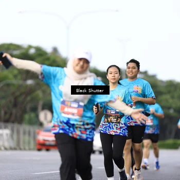 Runner Photo 7755543